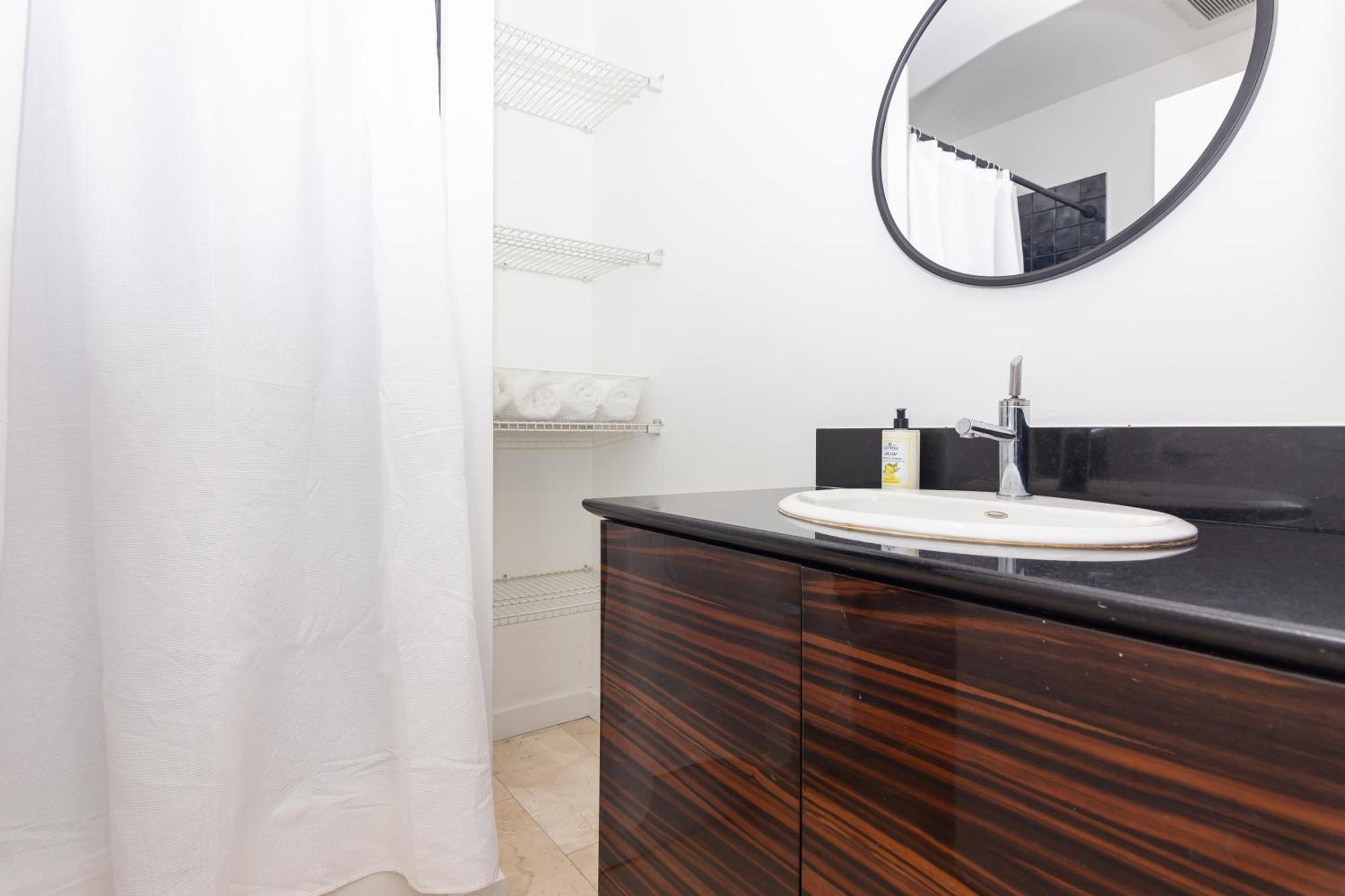 1 Bdrm Apartment - Heart Of Downtown - 5 Min To Wynwood Miami Esterno foto